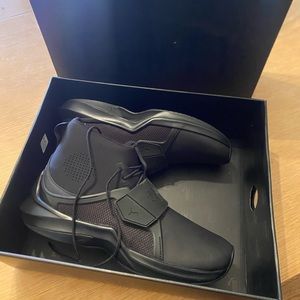 Fenty x Puma the trainer hi